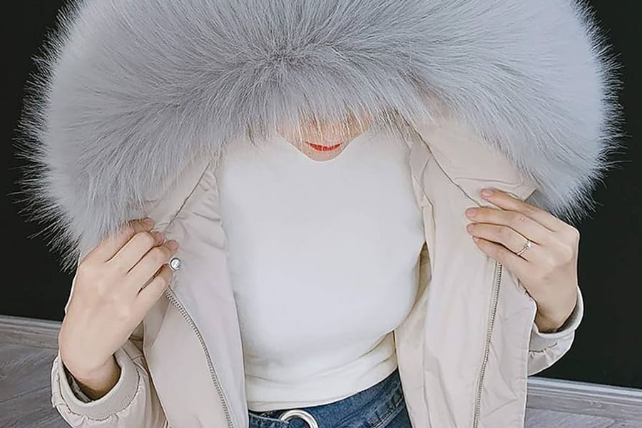 detachable hood fur